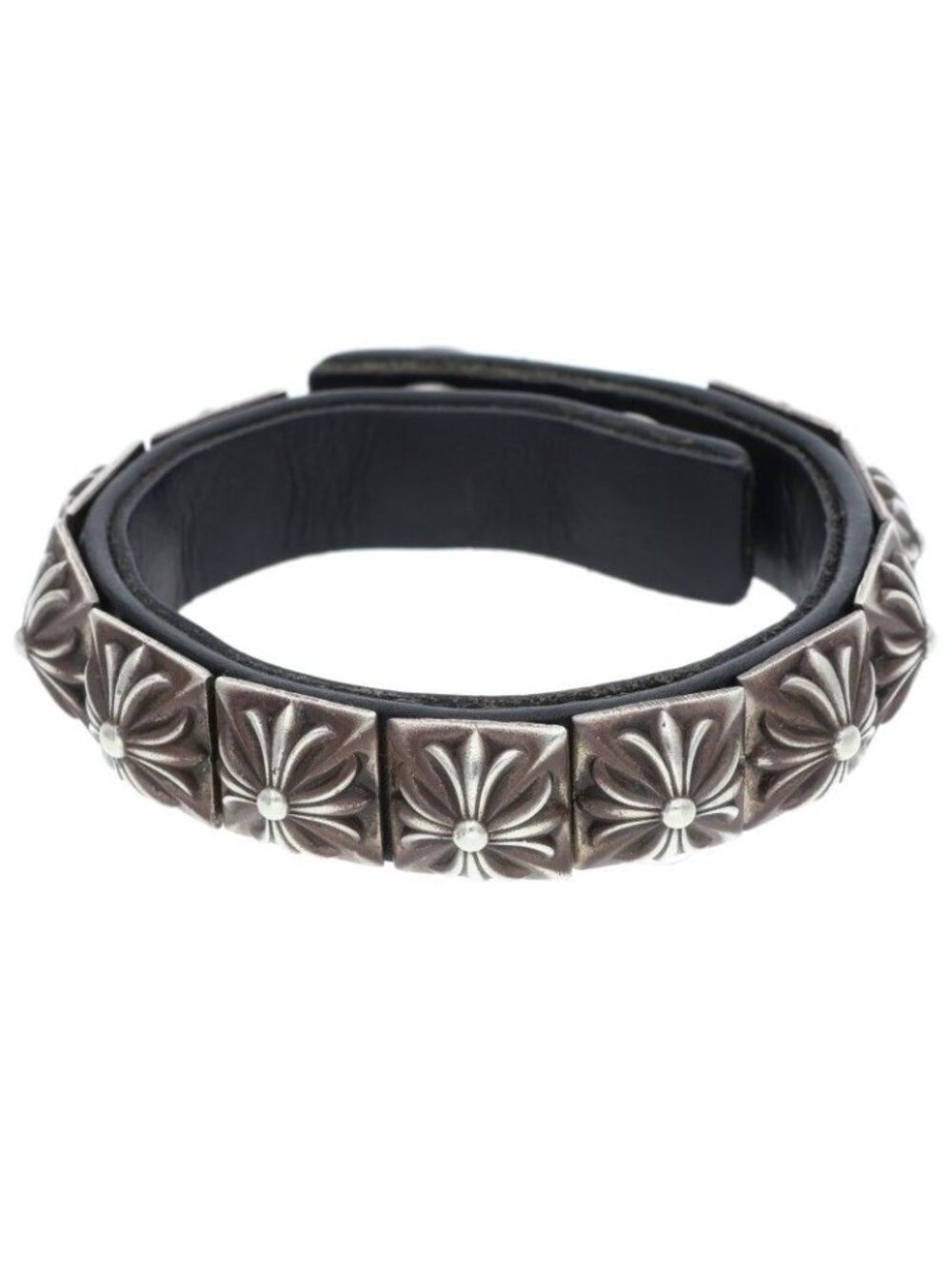 Chrome Hearts Zero Stud Sngl Row Pyramid Single Leather Bracelet